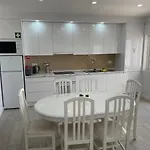 A Minha *